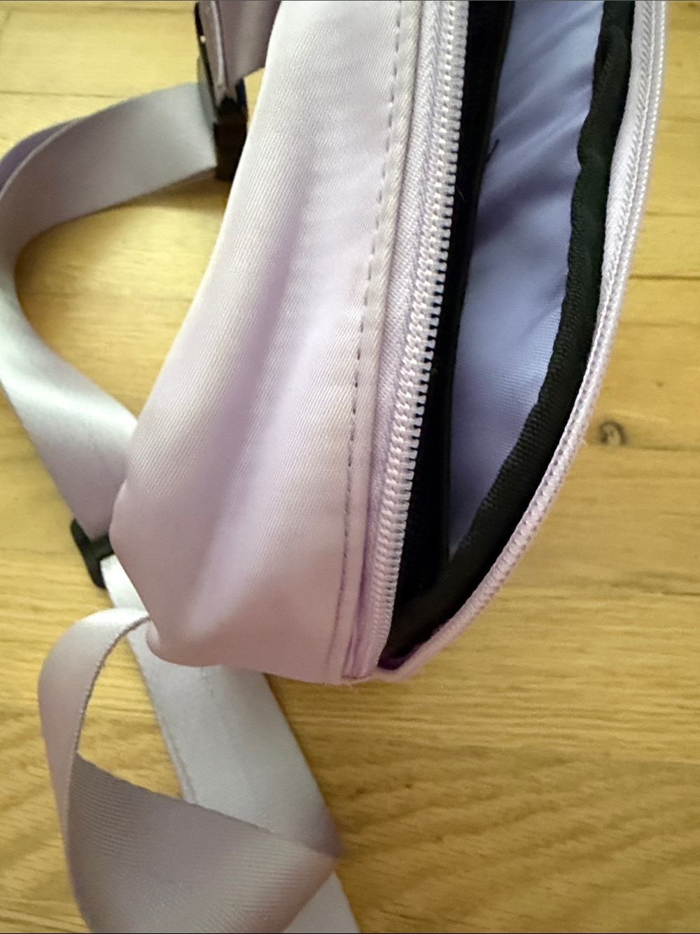 BOGG BAG Lilac Crossbody Belt Bag with Stains - Picture 5 of 8
